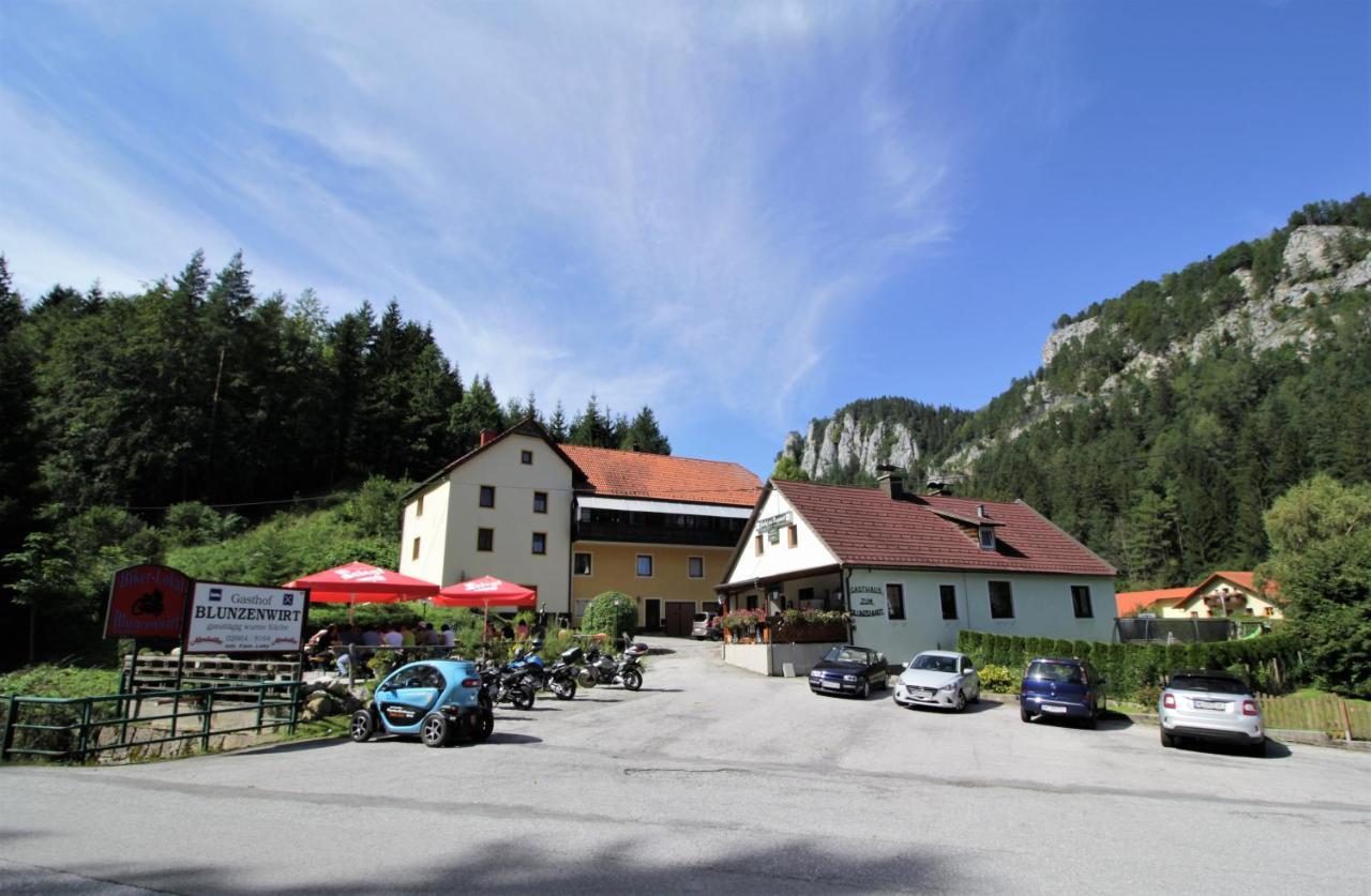 Gasthaus Blunzenwirt Lägenhet Breitenstein Exteriör bild